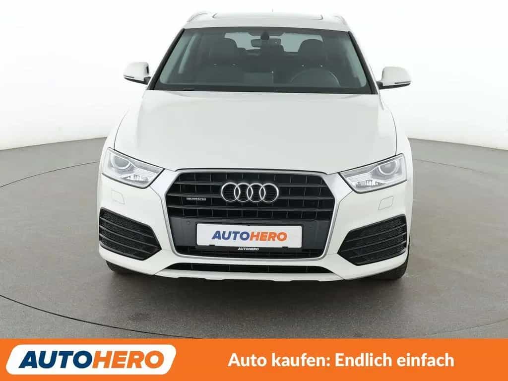 Audi Q3 2.0 TFSI quattro Sport 03/2018-photo-8