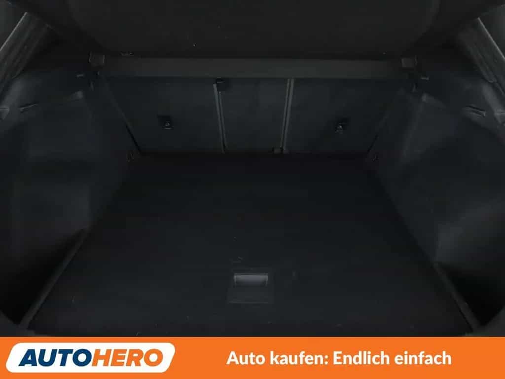 Audi Q3 45 TFSI quattro S line Aut.*NAVI*LED*PDC*ACC*SHZ 03/2019-photo-17