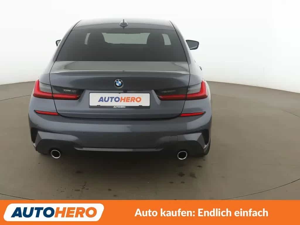 BMW 320 d M Sport Aut.*NAVI*LED*ACC*CAM*PDC*SHZ* 08/2021-photo-4