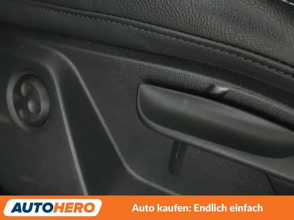 Audi Q2 40 TFSI quattro Sport Aut.*NAVI*LED*ACC*CAM* 12/2019-photo-31