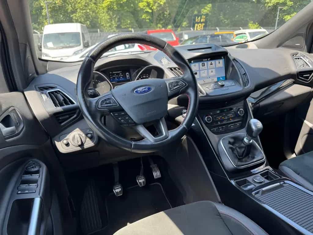 Ford Kuga ST-LINE*KLIMA*R.KAMERA*19 ZOLL*WINTERPAKET* 12/2018-photo-21