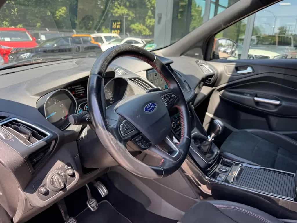 Ford Kuga ST-LINE*KLIMA*R.KAMERA*19 ZOLL*WINTERPAKET* 12/2018-photo-24