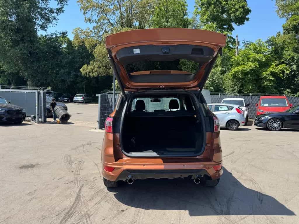 Ford Kuga ST-LINE*KLIMA*R.KAMERA*19 ZOLL*WINTERPAKET* 12/2018-photo-8