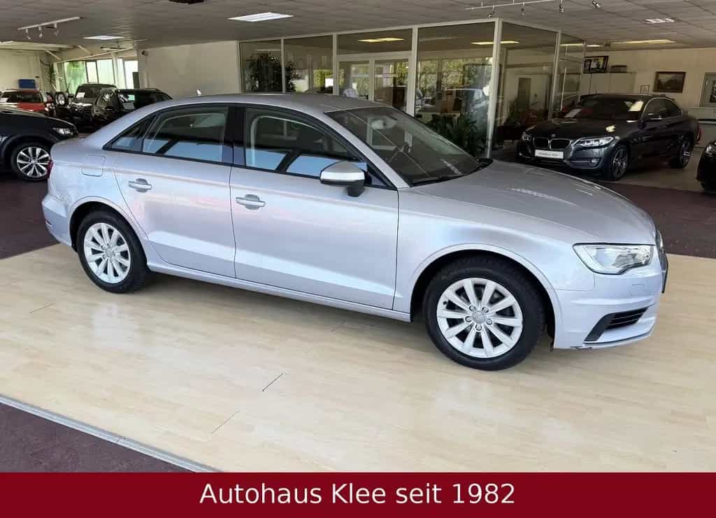 Audi A3 2.0 TDI Limo *Navi*Xenon*Bluetooth* 11/2014-photo-1