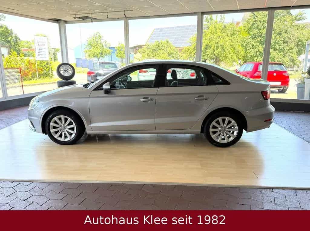 Audi A3 2.0 TDI Limo *Navi*Xenon*Bluetooth* 11/2014-photo-11