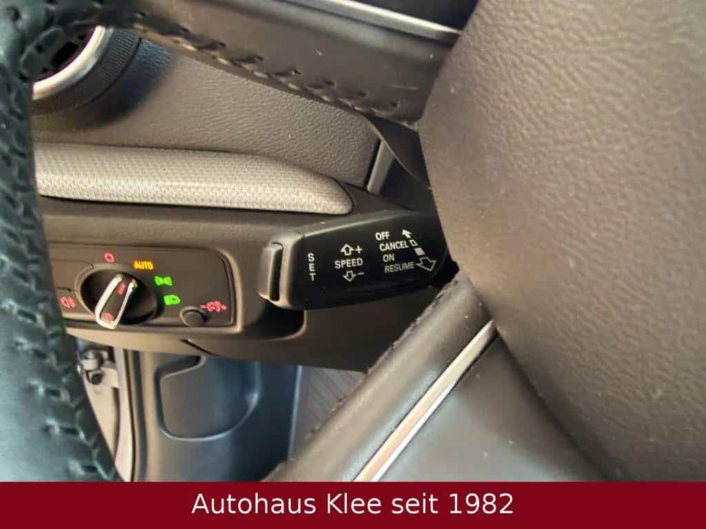 Audi A3 2.0 TDI Limo *Navi*Xenon*Bluetooth* 11/2014-photo-16