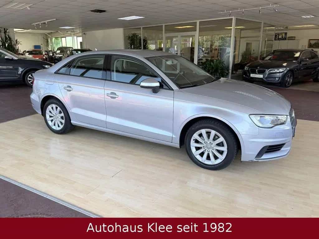 Audi A3 2.0 TDI Limo *Navi*Xenon*Bluetooth* 11/2014-photo-22