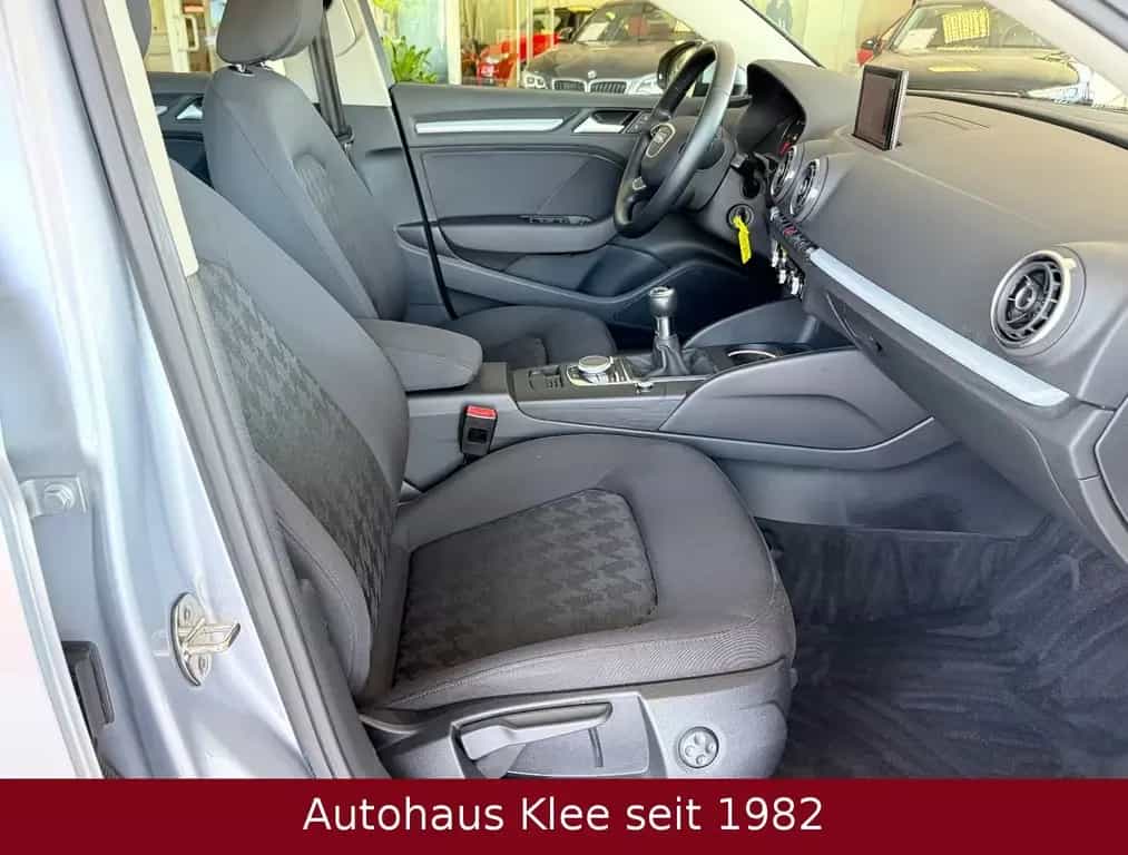 Audi A3 2.0 TDI Limo *Navi*Xenon*Bluetooth* 11/2014-photo-3