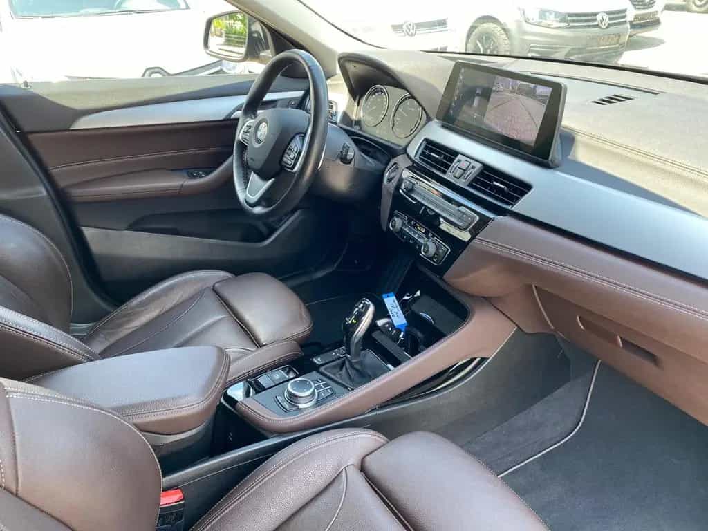 BMW X2 xDrive 25 Leder / Head-Up / Kamera / AHZV / 02/2020-photo-6
