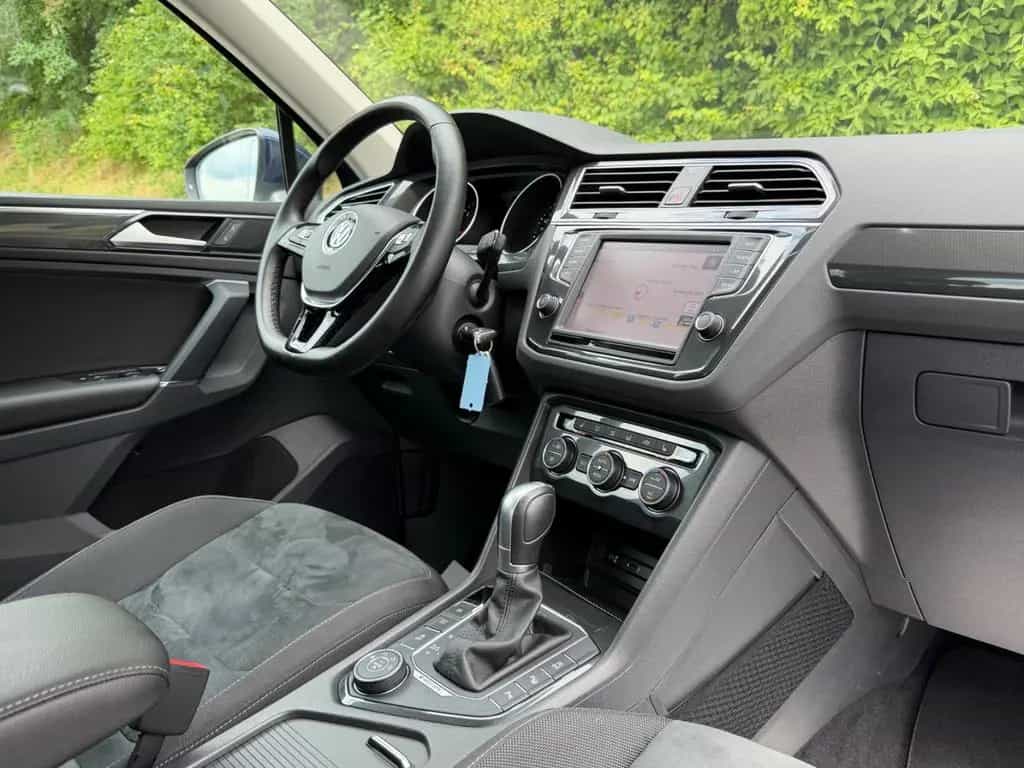 Volkswagen Tiguan 2.0 TDI DSG Highline 4Motion/1HAND/AHK/AC 11/2016-photo-30
