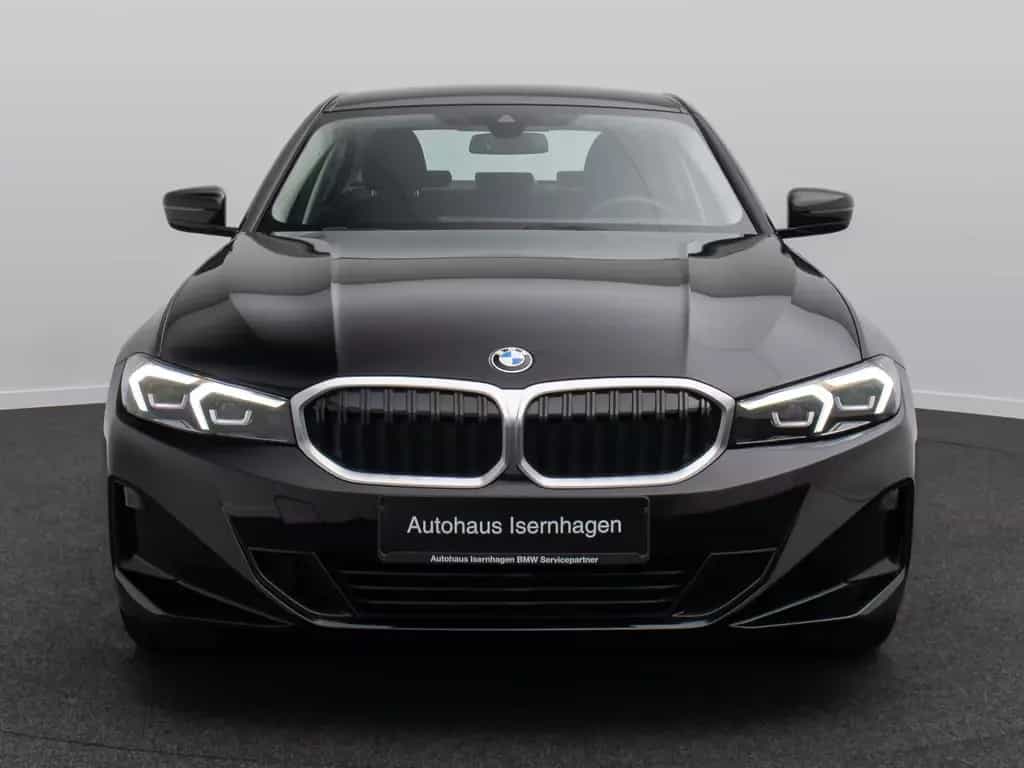 BMW 318 i Widscreen DAB PDC GeschwindigReg Cockpit+ 09/2024-photo-1