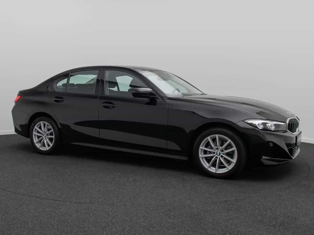 BMW 318 i Widscreen DAB PDC GeschwindigReg Cockpit+ 09/2024-photo-3
