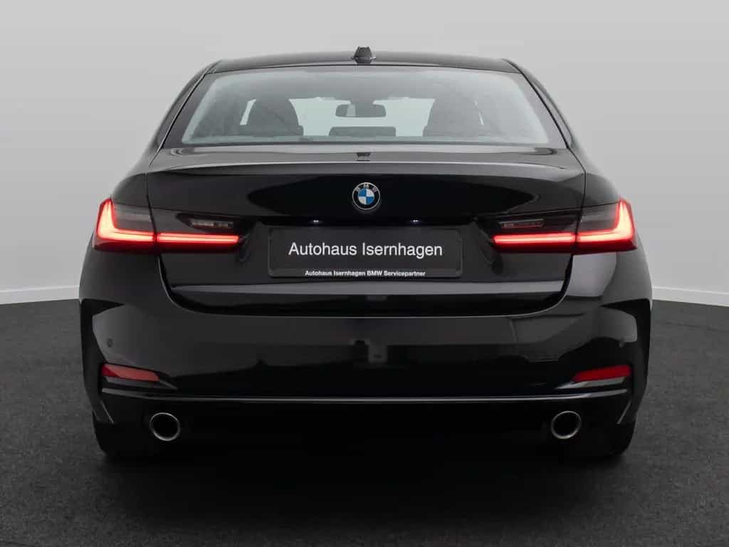 BMW 318 i Widscreen DAB PDC GeschwindigReg Cockpit+ 09/2024-photo-7