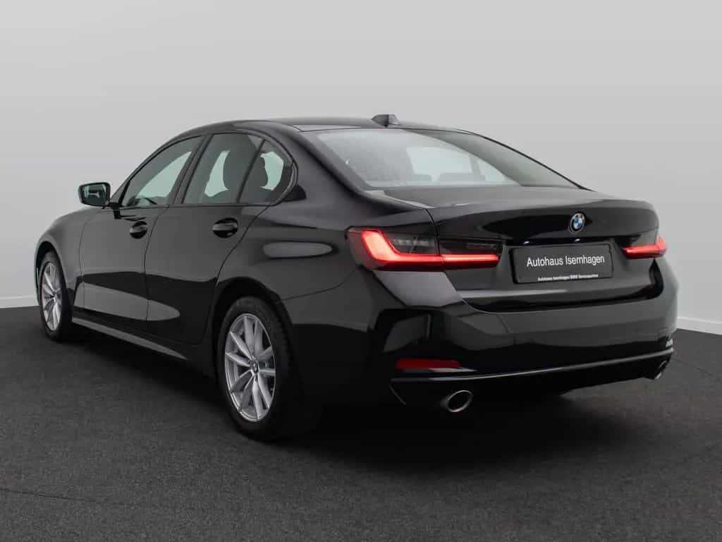 BMW 318 i Widscreen DAB PDC GeschwindigReg Cockpit+ 09/2024-photo-8