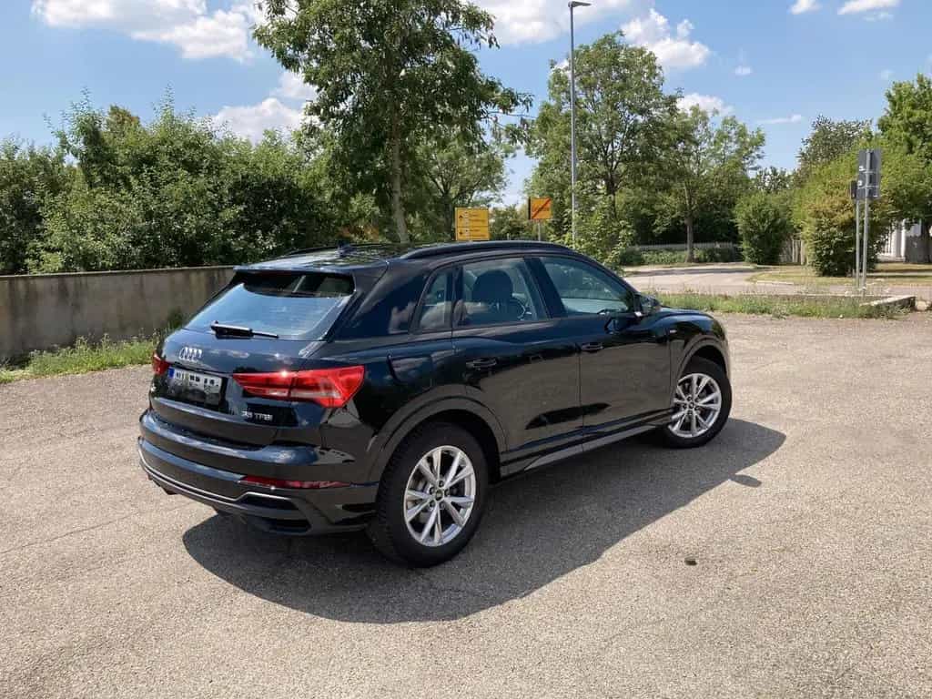 Audi Q3 35 TFSI S tronic S line S line 04/2024-photo-4