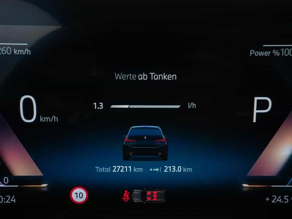BMW 318 i Kamera DAB HiFi Widscreen DrivAssist Alarm 03/2025-photo-39