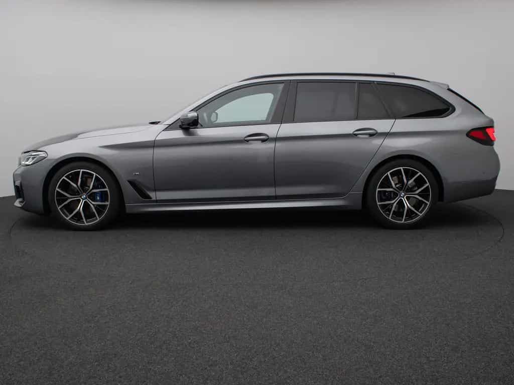 BMW 530 i M Sport Panorama 360°Laser HUD DAB H/K 19" 02/2023-photo-10
