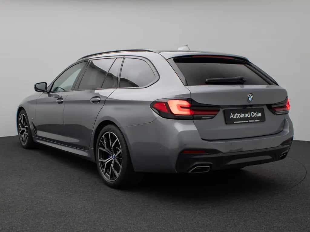 BMW 530 i M Sport Panorama 360°Laser HUD DAB H/K 19" 02/2023-photo-8