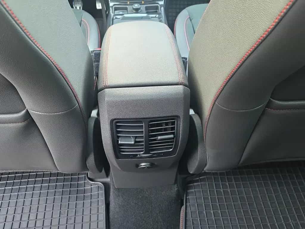 Ford Kuga ST-Line Panorama-Dach Kamera Alcantara AHK 06/2019-photo-14