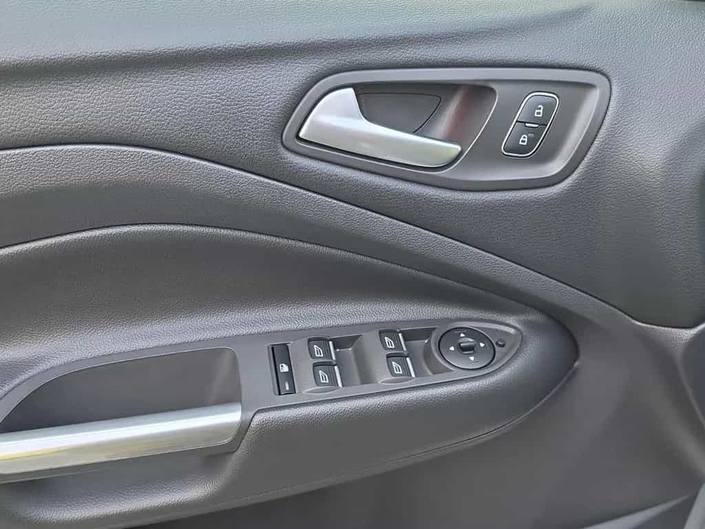 Ford Kuga ST-Line Panorama-Dach Kamera Alcantara AHK 06/2019-photo-22