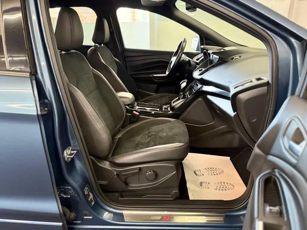 Ford Kuga ST-Line*PANORAMA-DACH*AUTOMATIK*AHK*SHZ 04/2019-photo-12