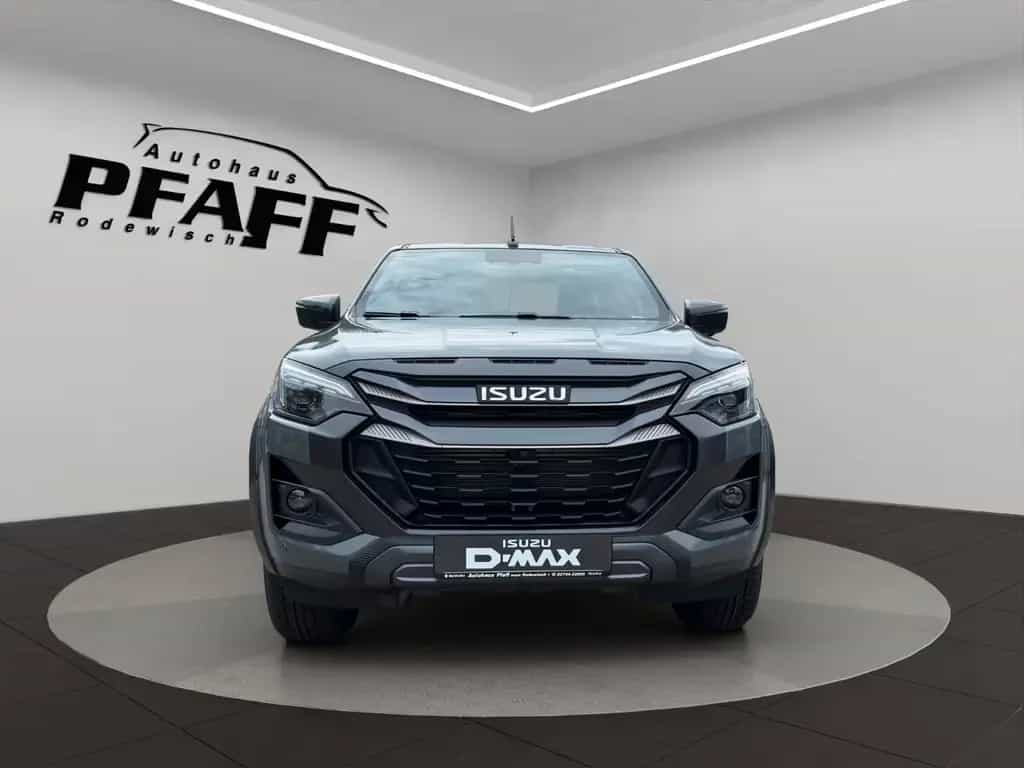 Isuzu D-Max 2.2 SPACE CAB 4WD V-CROSS | MY2026 null-photo-1