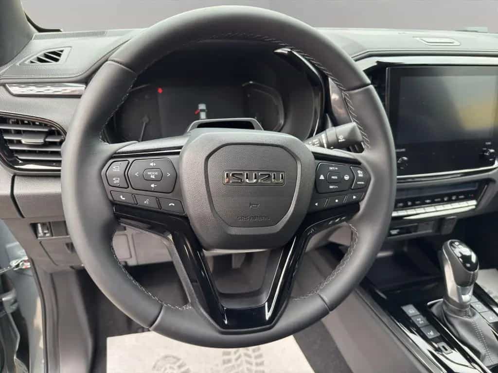 Isuzu D-Max 2.2 SPACE CAB 4WD V-CROSS | MY2026 null-photo-9