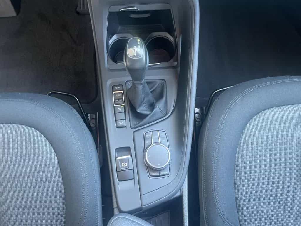 BMW X1 xDrive 20i+AHK+KAMERA+HUD+HIFI+NAVI PLUS+ 03/2018-photo-21