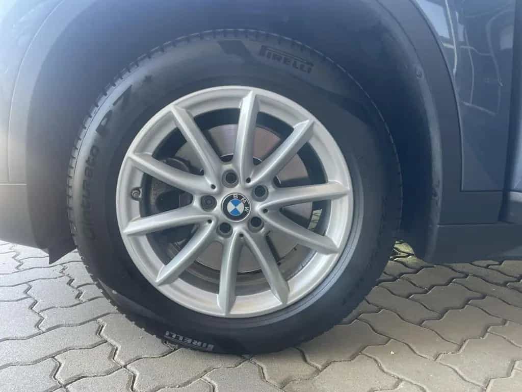 BMW X1 xDrive 20i+AHK+KAMERA+HUD+HIFI+NAVI PLUS+ 03/2018-photo-22