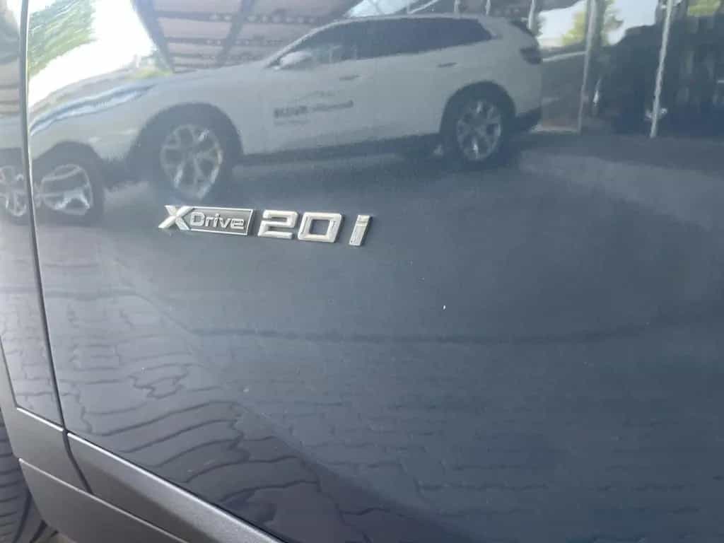BMW X1 xDrive 20i+AHK+KAMERA+HUD+HIFI+NAVI PLUS+ 03/2018-photo-23