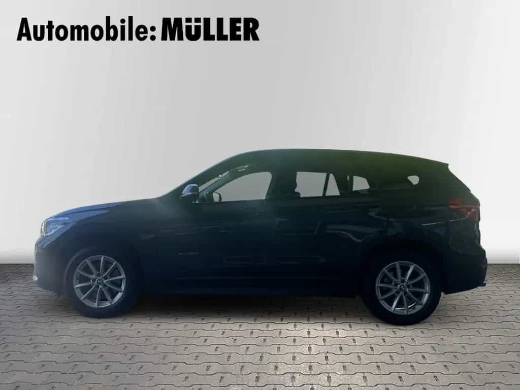 BMW X1 xDrive 20i+AHK+KAMERA+HUD+HIFI+NAVI PLUS+ 03/2018-photo-6