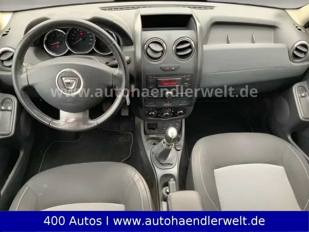 Dacia Duster 1.2 Celebration 4x2 12/2015-photo-10