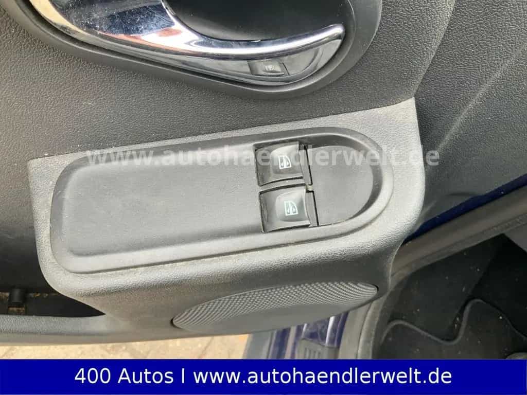 Dacia Duster 1.2 Celebration 4x2 12/2015-photo-15