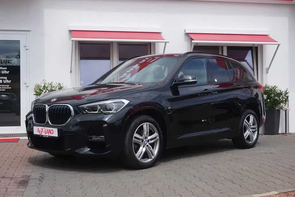 BMW X1 sDrive18i M-Paket Aut. LED Navi Head-Up AHK 01/2020-photo-0