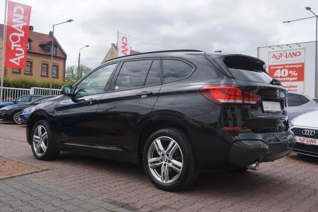 BMW X1 sDrive18i M-Paket Aut. LED Navi Head-Up AHK 01/2020-photo-1