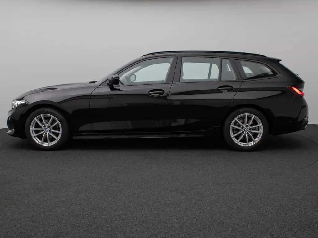 BMW 318 i Kamera DAB Sportlenkrad CockPit+ Alarm LED 06/2025-photo-10