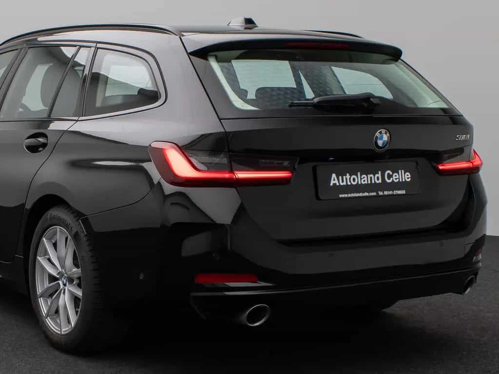 BMW 318 i Kamera DAB Sportlenkrad CockPit+ Alarm LED 06/2025-photo-13