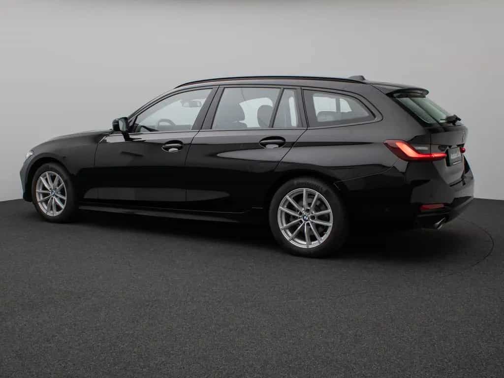 BMW 318 i Kamera DAB Sportlenkrad CockPit+ Alarm LED 06/2025-photo-9