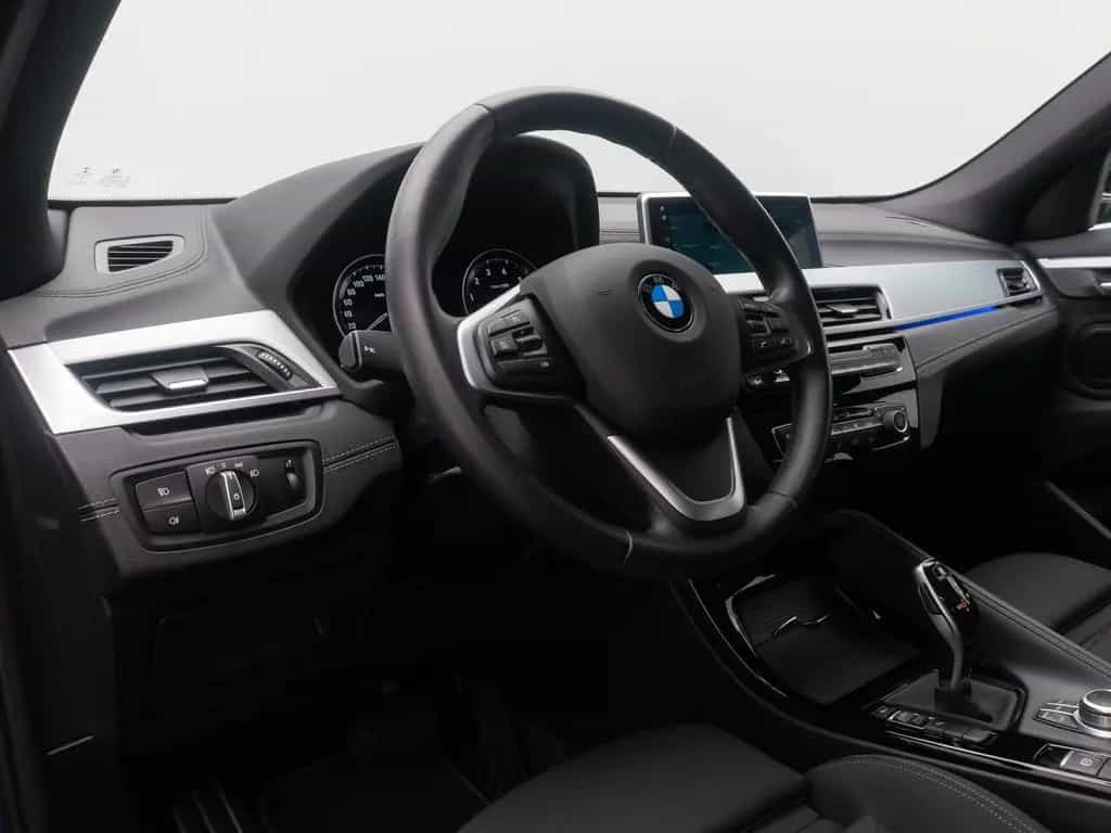 BMW X2 sD18i GeschwindigReg DAB ParkAs Sportsitz 18" 10/2020-photo-19