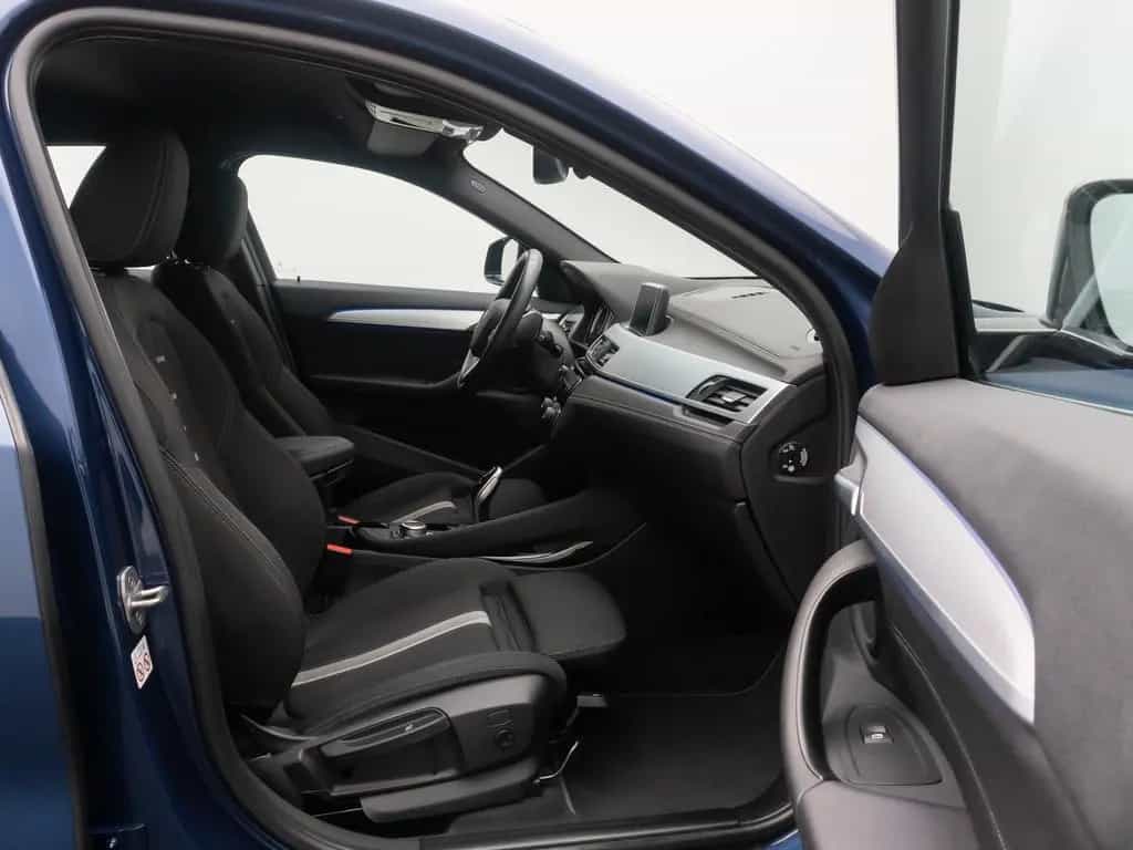 BMW X2 sD18i GeschwindigReg DAB ParkAs Sportsitz 18" 10/2020-photo-23