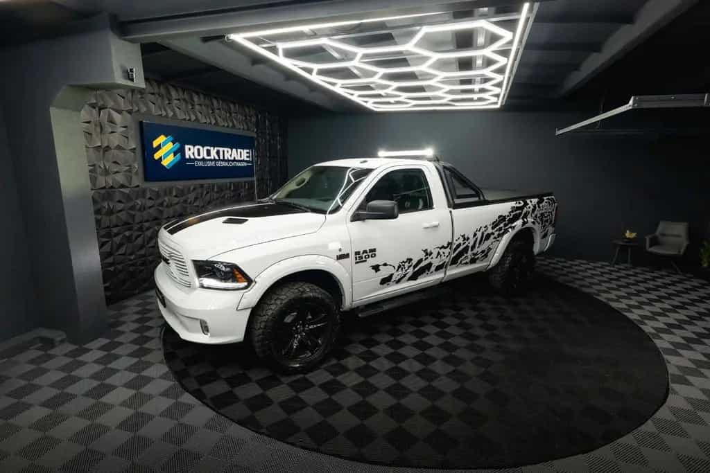 Dodge RAM 5.7 V8 HEMI 4x4 SingleCab MAXI LONGBED *LED* 01/2020-photo-1