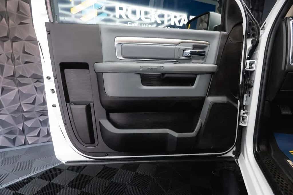 Dodge RAM 5.7 V8 HEMI 4x4 SingleCab MAXI LONGBED *LED* 01/2020-photo-39