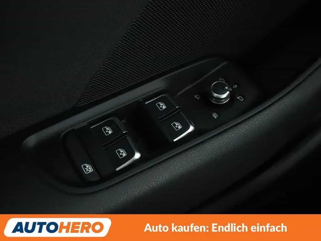 Audi A3 Limousine 35 TFSI Sport Aut.*NAVI*XENON*PDC* 02/2019-photo-28
