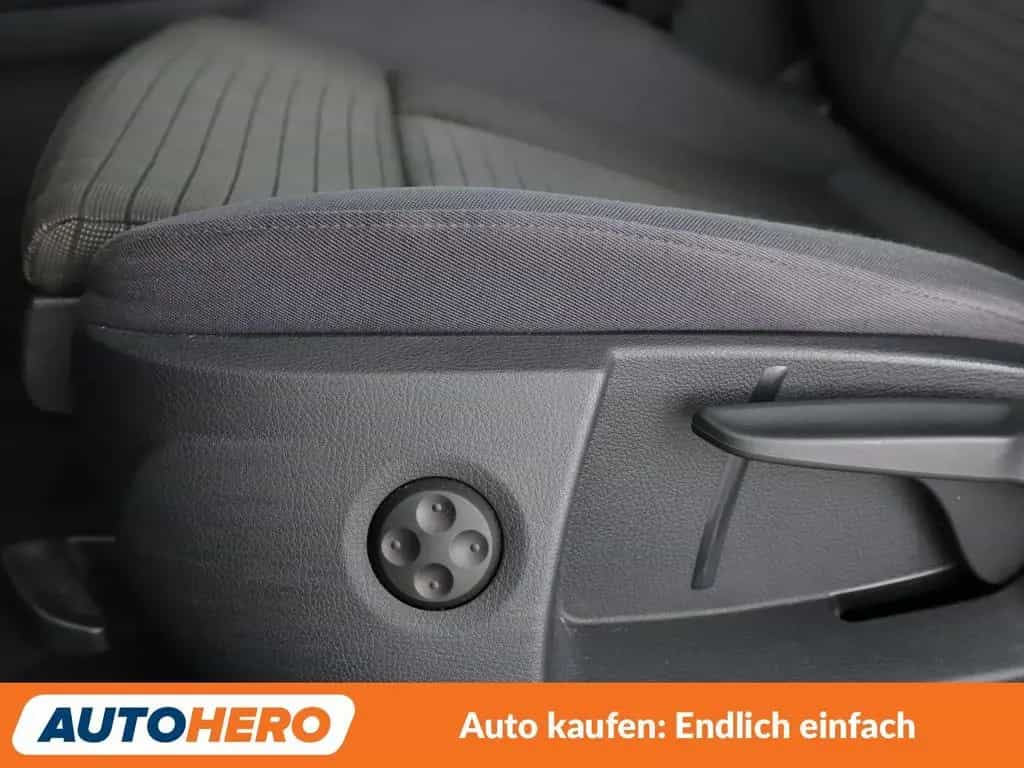 Audi A3 Limousine 35 TFSI Sport Aut.*NAVI*XENON*PDC* 02/2019-photo-30