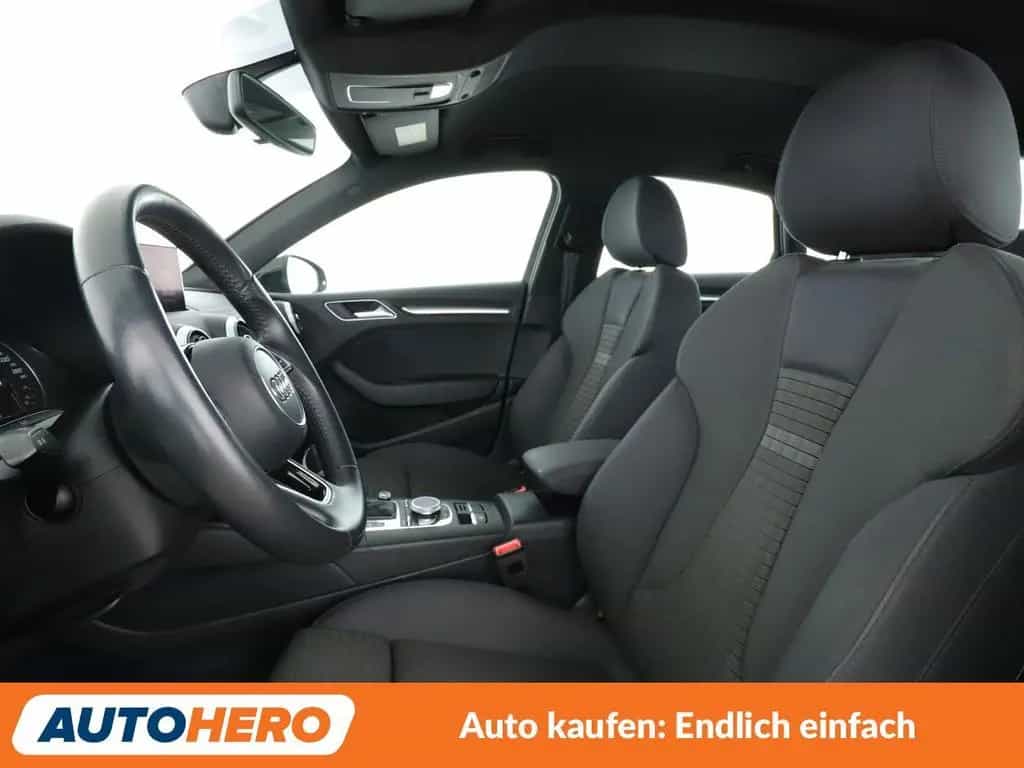 Audi A3 Limousine 35 TFSI Sport Aut.*NAVI*XENON*PDC* 02/2019-photo-9