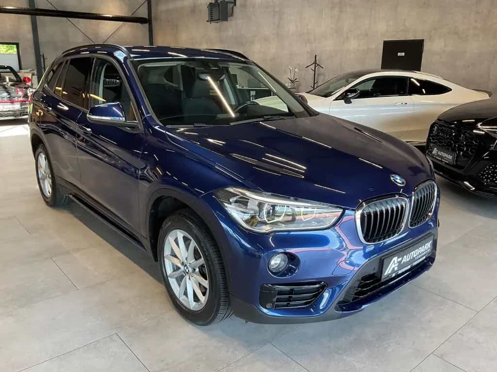 BMW X1 sDr. 18d Sport Line AHK LED Navi 05/2018-photo-1