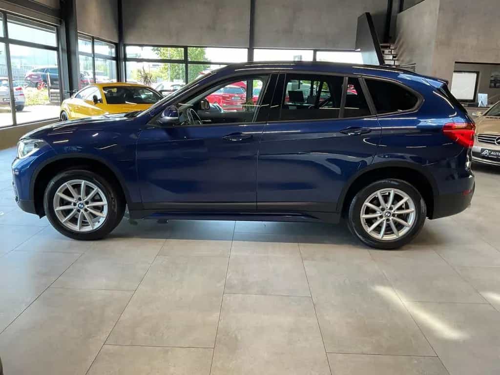 BMW X1 sDr. 18d Sport Line AHK LED Navi 05/2018-photo-15