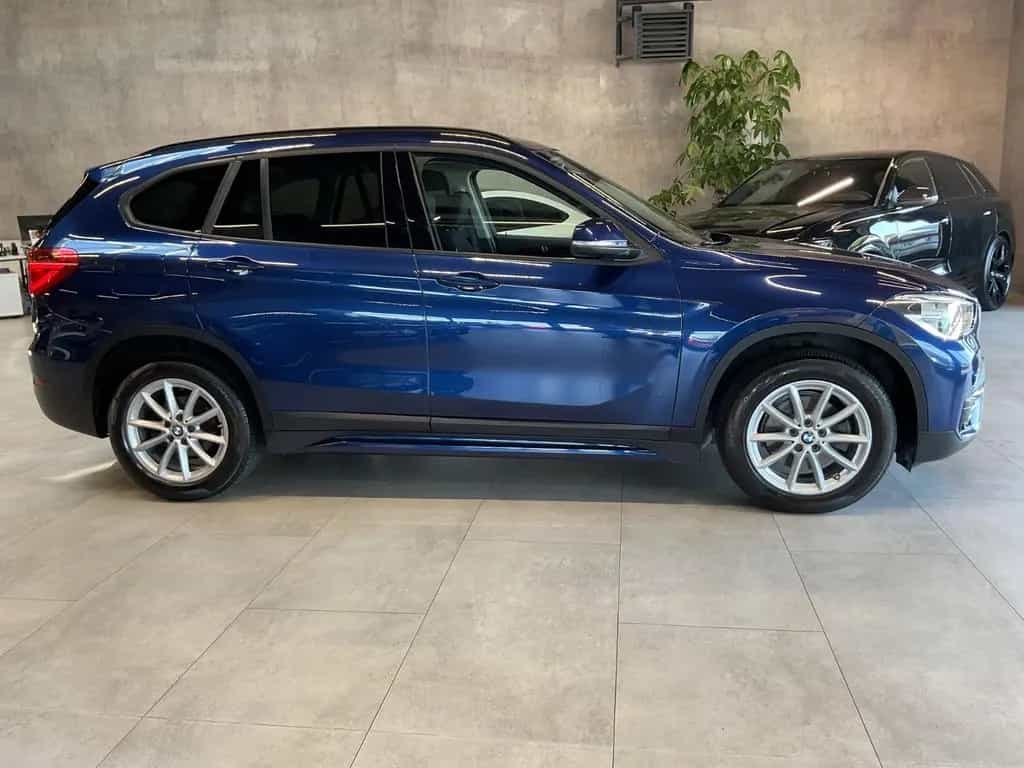 BMW X1 sDr. 18d Sport Line AHK LED Navi 05/2018-photo-16