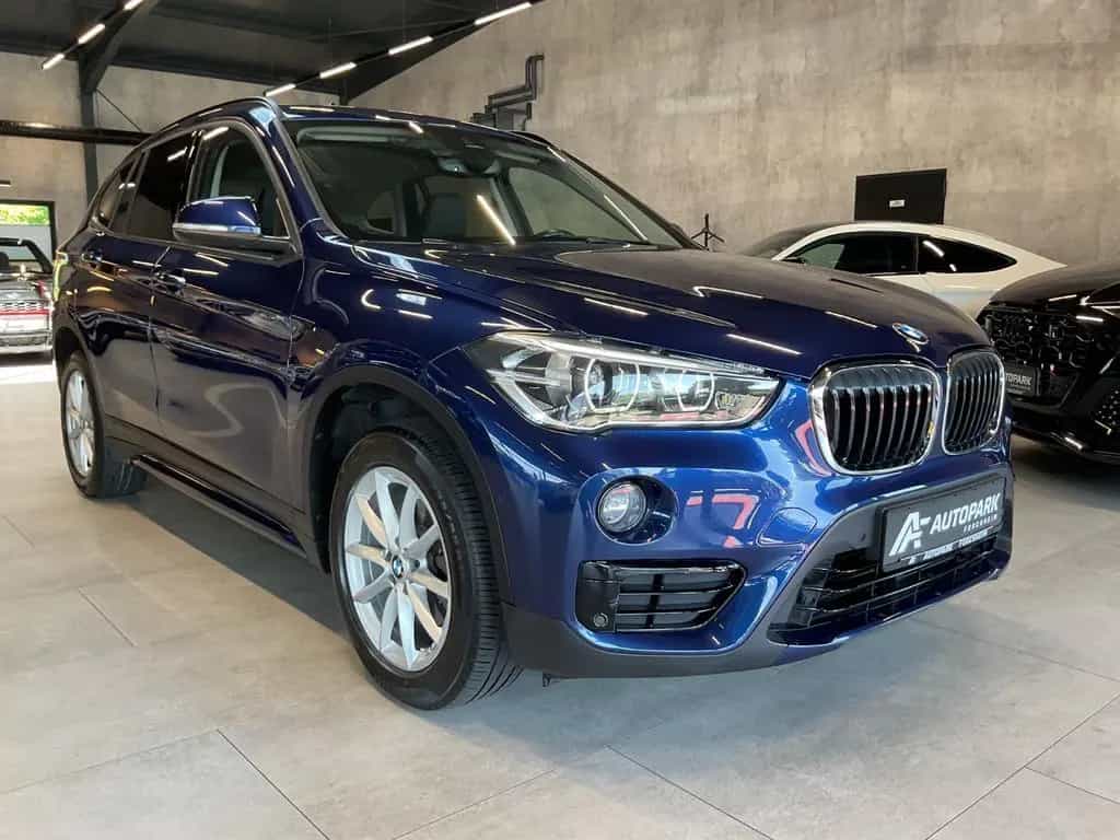 BMW X1 sDr. 18d Sport Line AHK LED Navi 05/2018-photo-17