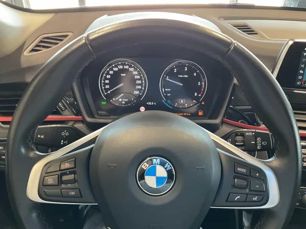 BMW X1 sDr. 18d Sport Line AHK LED Navi 05/2018-photo-26